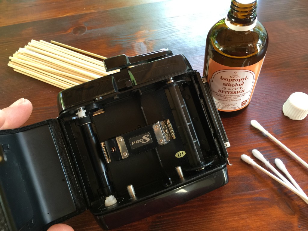 Reste der alten Dichtungen entfernen